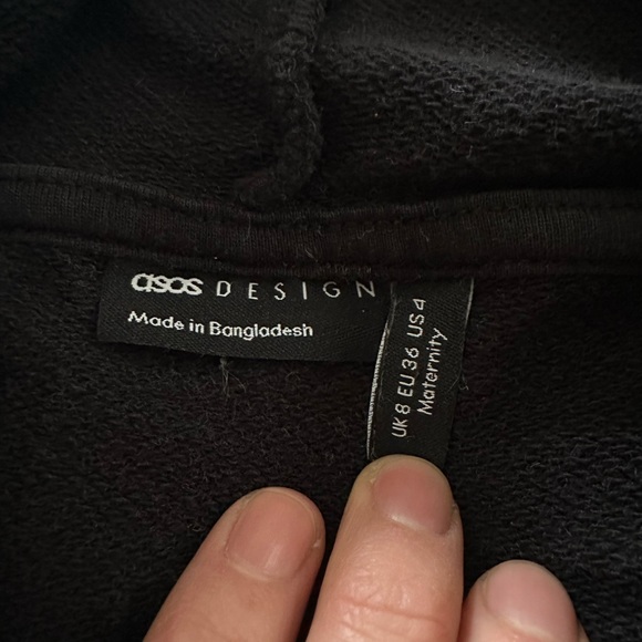 Black maternity hoodie - Picture 2 of 3